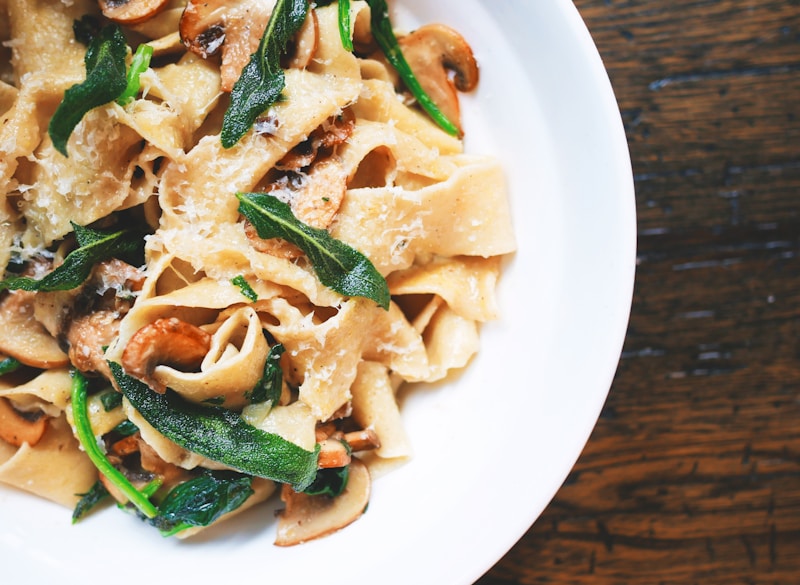 Creamy pesto pasta